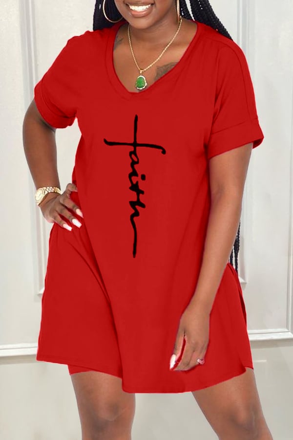 Letter Print Split Side V Neck T-Shirt & Shorts Two Piece Set
