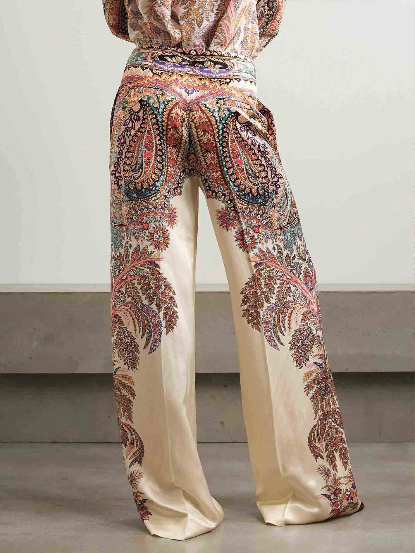 Exquisite Vintage Paisley Print Ruffled Set