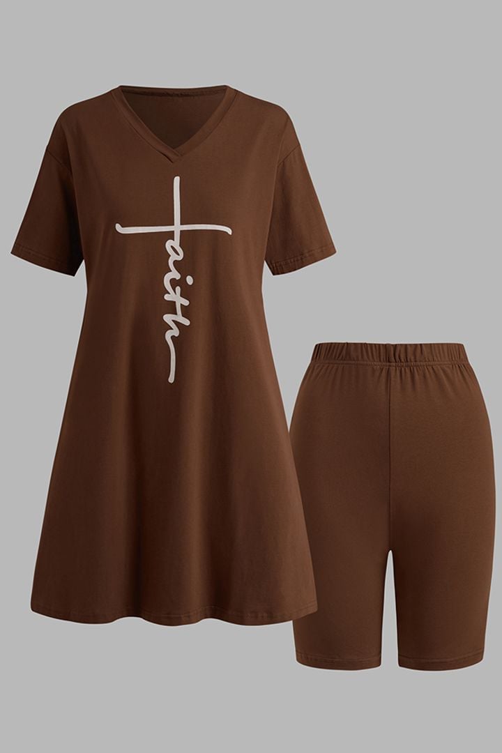Letter Print Split Side V Neck T-Shirt & Shorts Two Piece Set