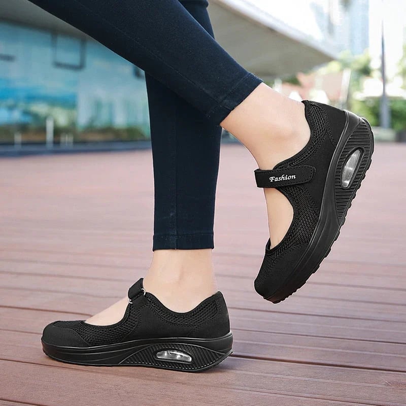 🔥Flash Sale 70% OFF🔥Stretchable Breathable Lightweight Walking Shoes