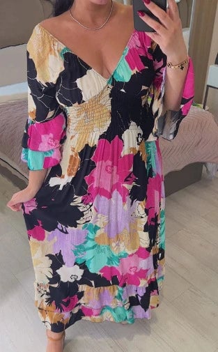 🔥💃V-neck Floral Seaside Vacation Loose Dress