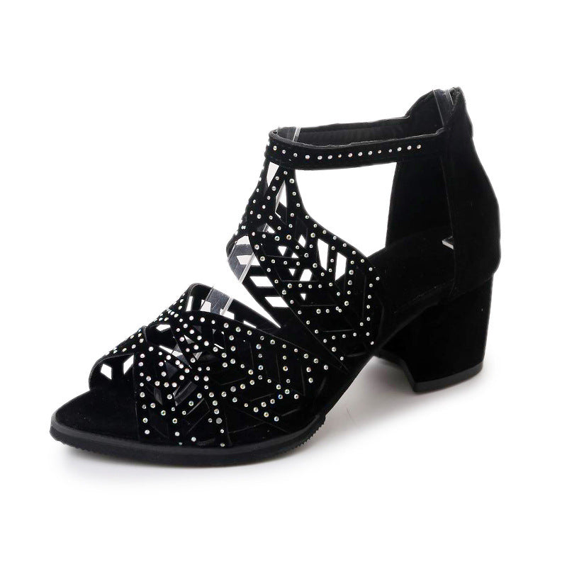 🔥FLASH SALE 50% OFF🔥Women's Fashion Hollow Out Chunky Heel Sandals
