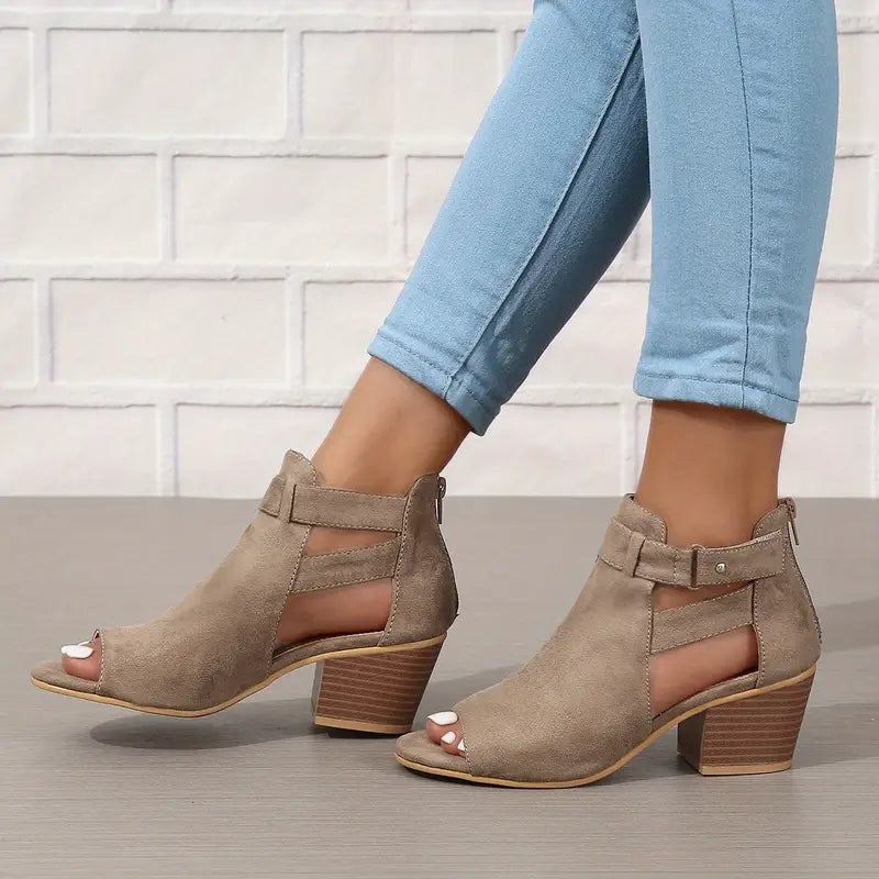 🔥Last Day Promotion 50% OFF - New Women's Orthopaedic High Heel Leather Shoes