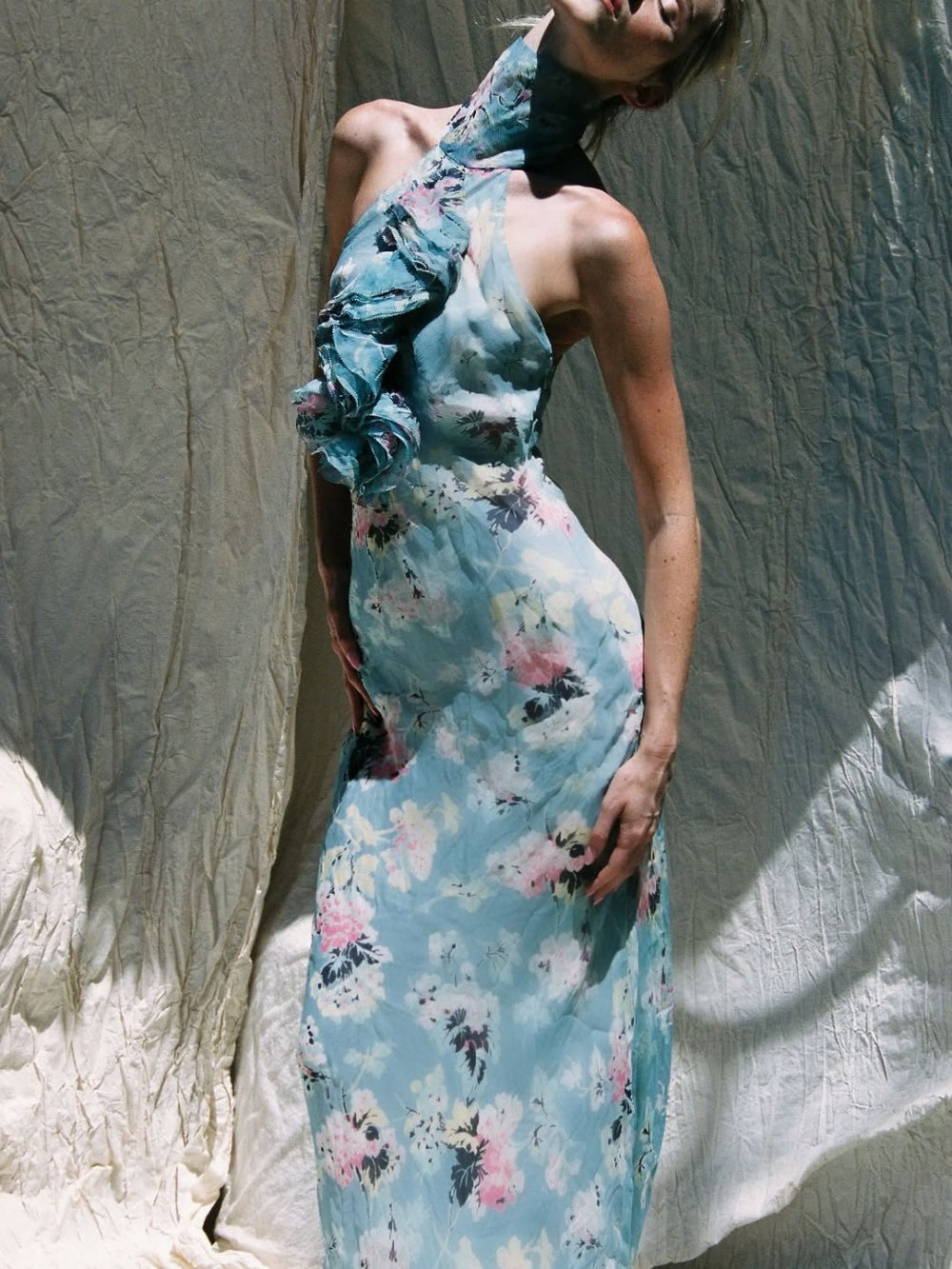 Vintage Print Halter Neck Ruffle Dress